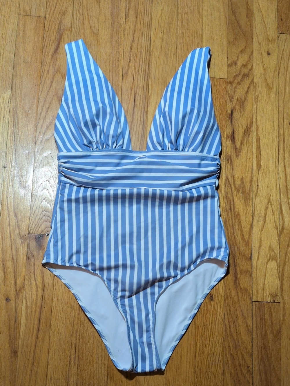 Cupshe women's one piece adjustable deep v swimsuit L